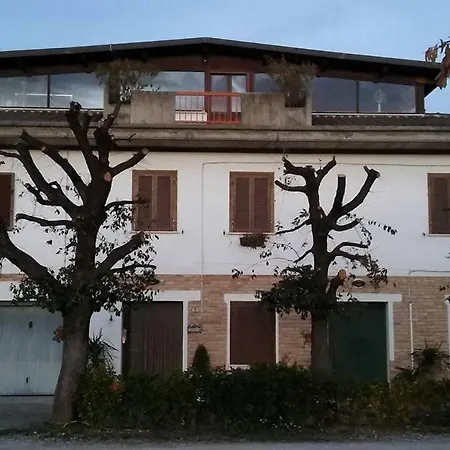 Casa Laura B&B Castignano